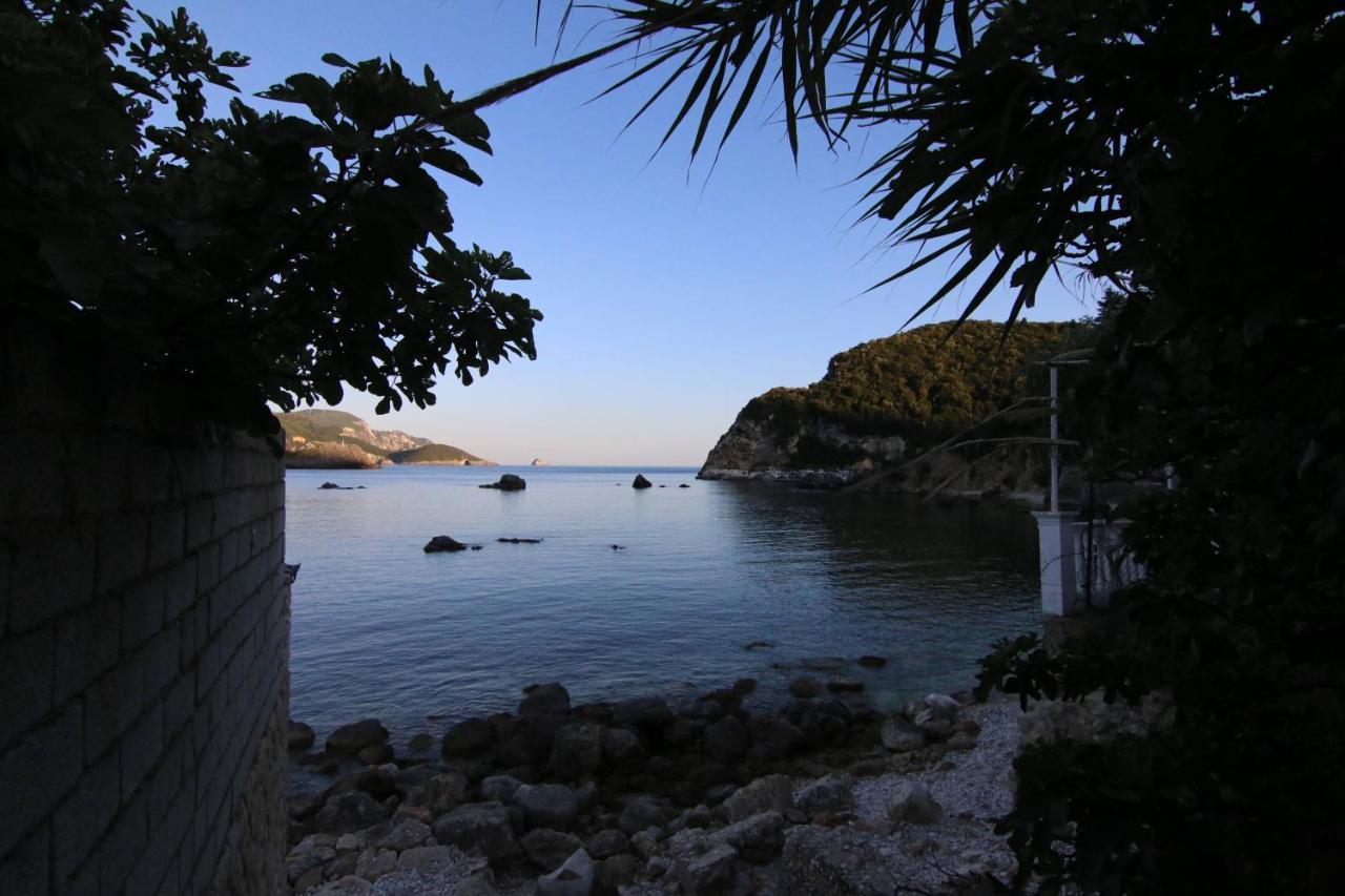 Sea Breeze Appartement Paleokastritsa Buitenkant foto